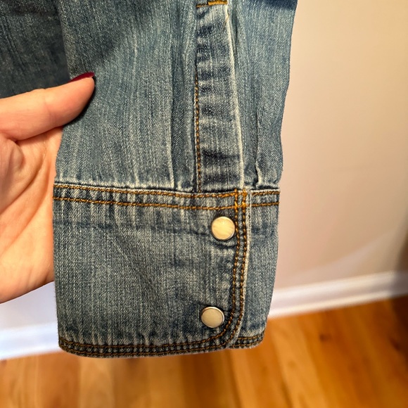 Levi’s western denim trucker shirt with snap buttons - Picture 6 of 7